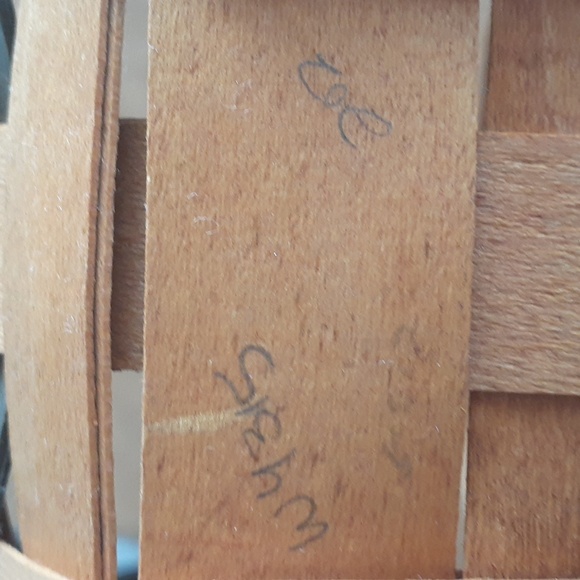 1997 Longaberger classic warm with green, heartland small chore basket. - Picture 7 of 14